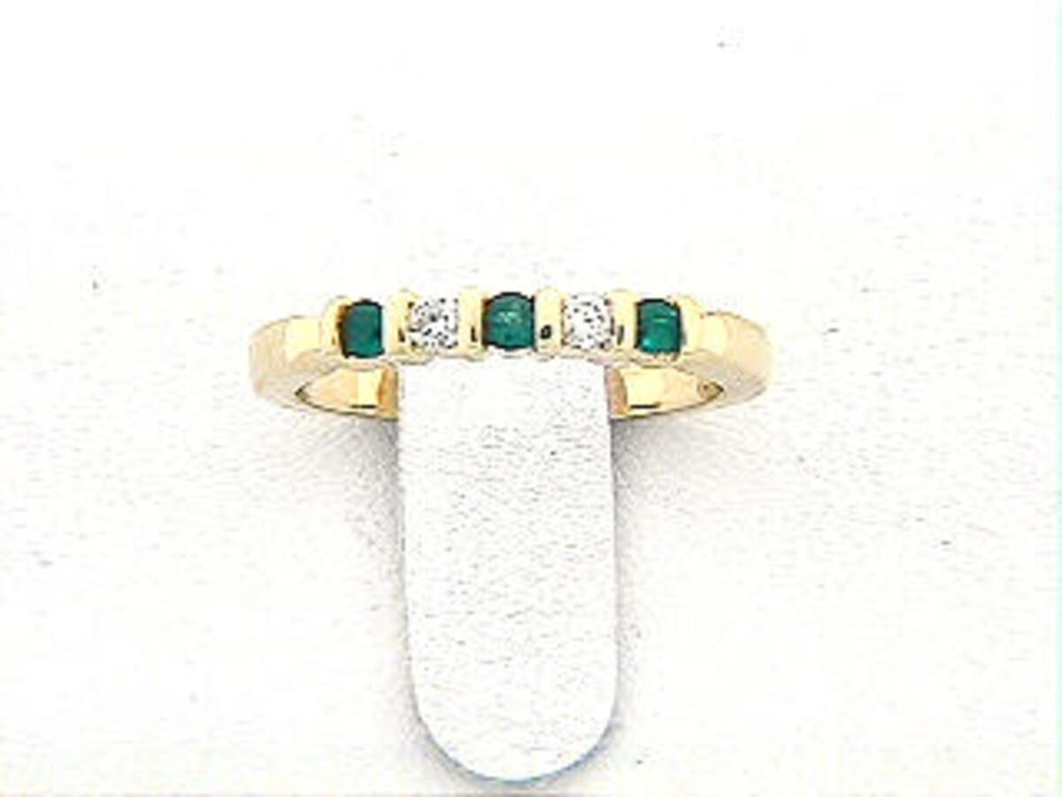 EM & DI RING