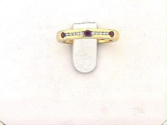 RUBY & DIAMOND RING