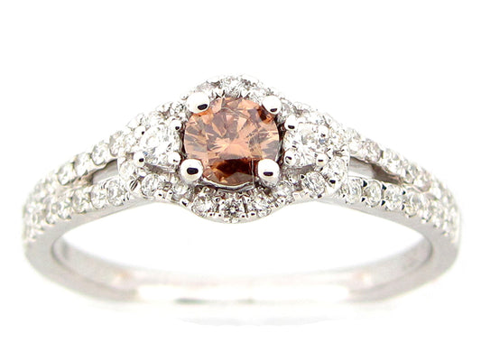 BROWN & WHITE DIAMOND RING, 18KW (N)