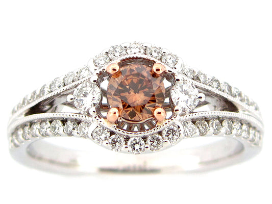 BROWN & WHITE DIAMOND RING, 18KZ (N), CENTER=0.31