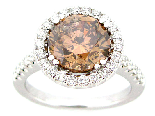 BROWN & WHITE DIAMOND RING, 18KW (N)