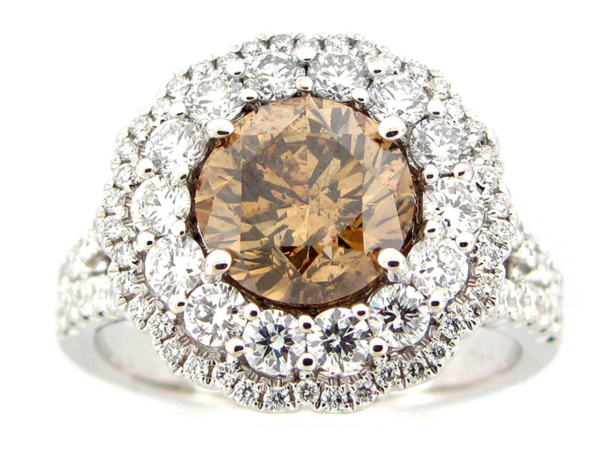 BROWN & WHITE DIAMOND RING, 18KW (N)
