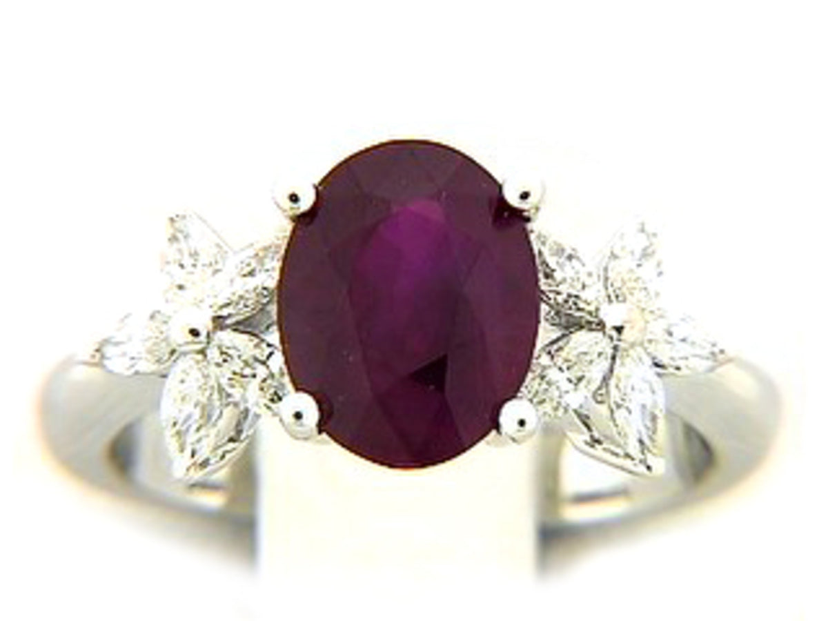 RUBY & DIAMOND RING