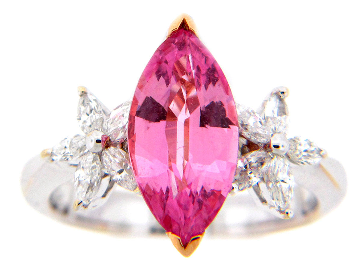 PINK SAPPHIRE & DIAMOND RING, 18KZ (E), C=3.03