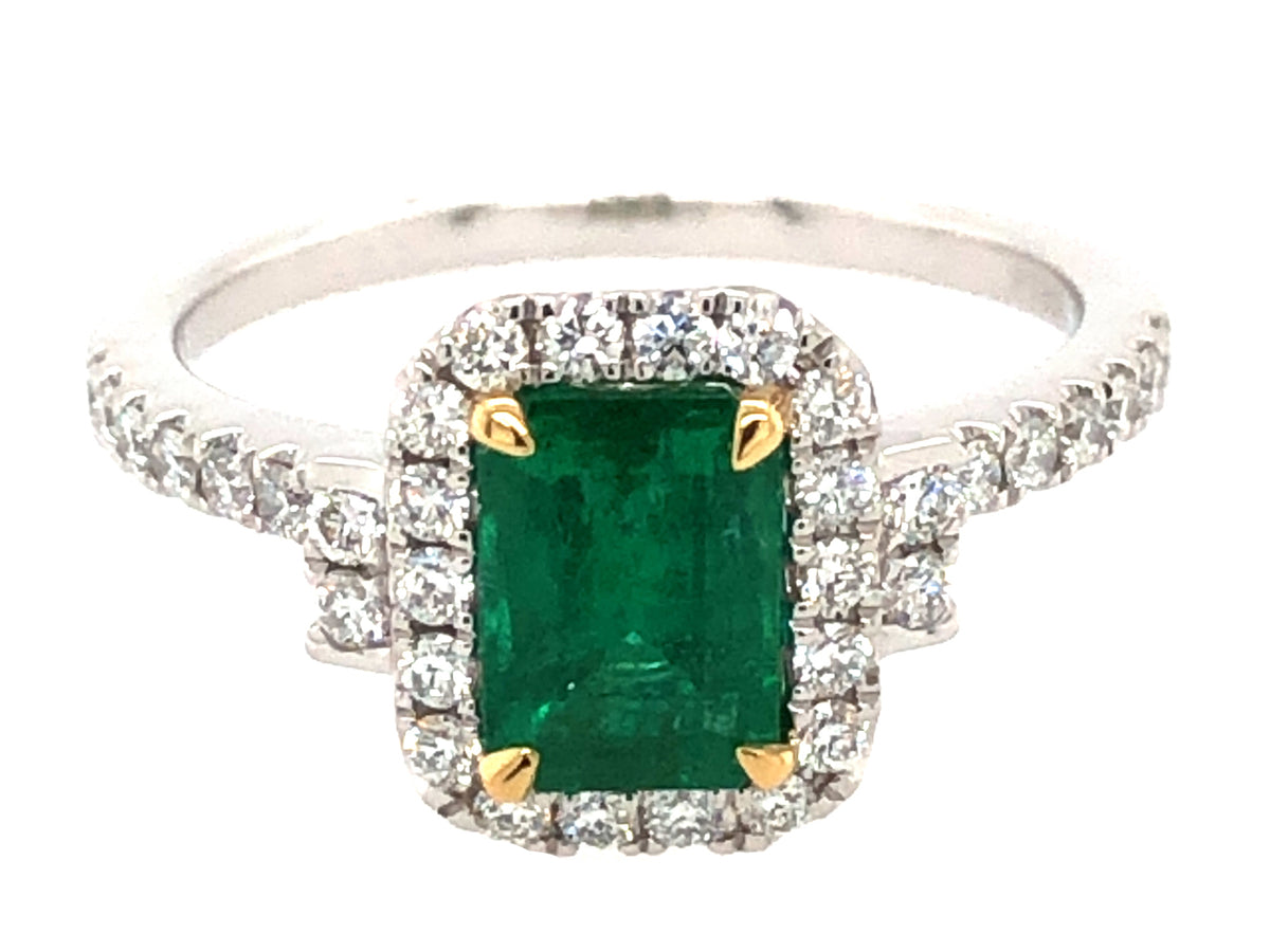 EMERALD & DIAMOND RING