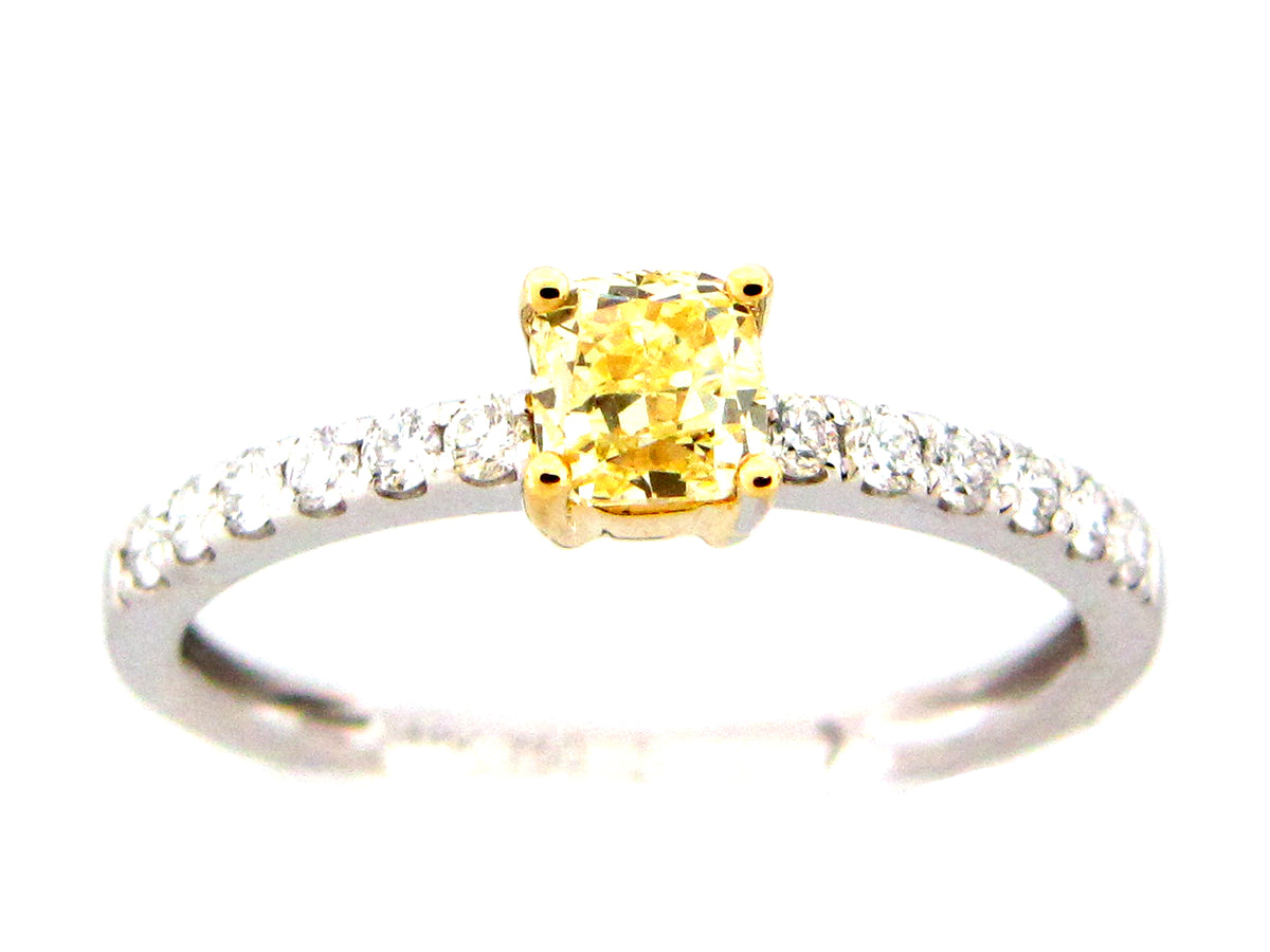 NATURAL FANCY YELLOW & WHITE DIAMOND RING, 18KWY (N)