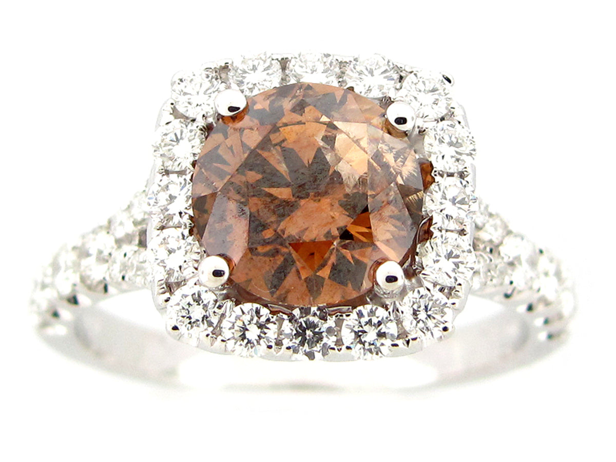BROWN & WHITE DIAMOND RING, 18KW (N)