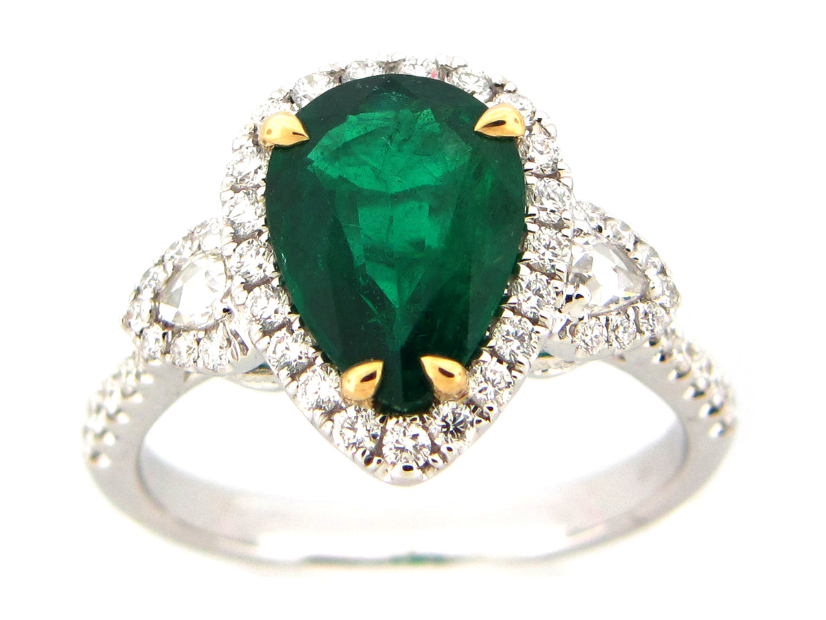 EMERALD & DIAMOND RING, 18KWY (O)