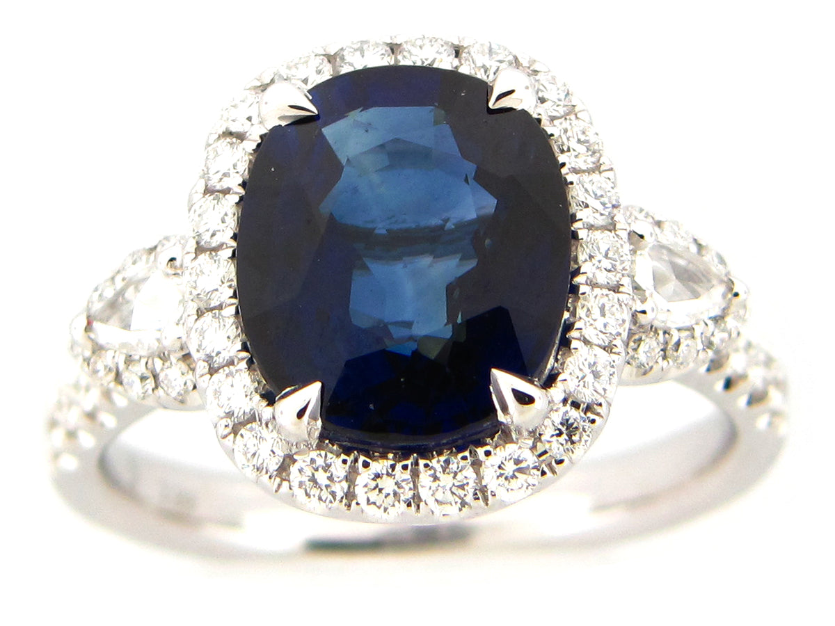 SAPPHIRE & DIAMOND RING, GIA CERT #2185608549, 18KW (H)