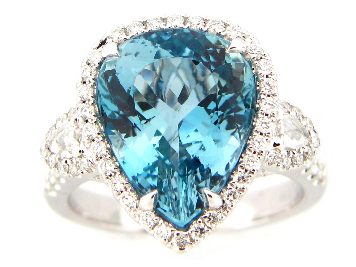 AQUAMARINE & DIAMOND RING, 18KW (H)