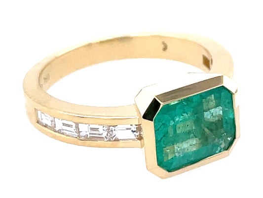 Emerald E/C Diamond Baguette Bezel Ring