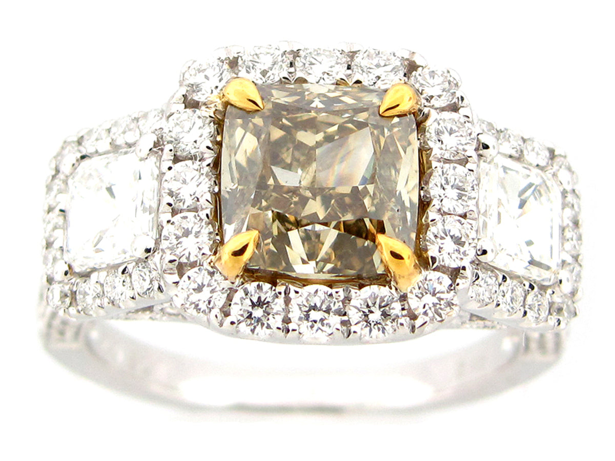 NATURAL FANCY COLOR DIAMOND RING, 18KT (N)