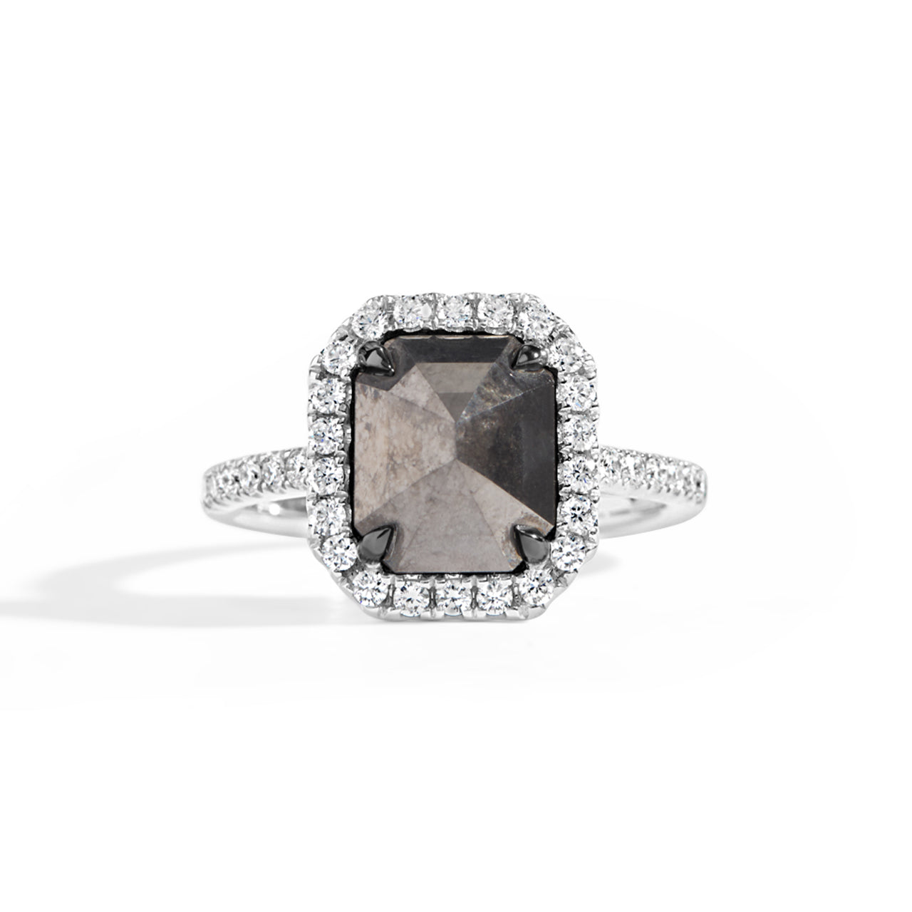 Rose Cut Black & White Diamond Ring
