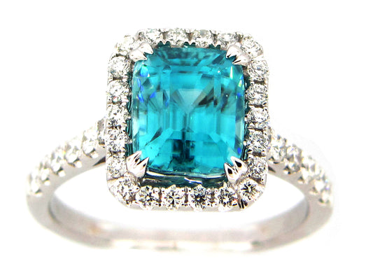BLUE ZIRCON & DIAMOND RING, 18KW (H)