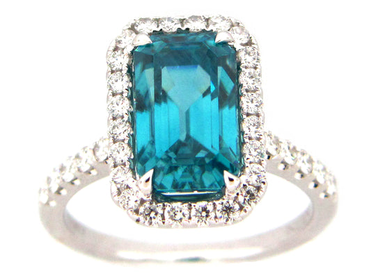 BLUE ZIRCON & DIAMOND RING, 18KW (H)