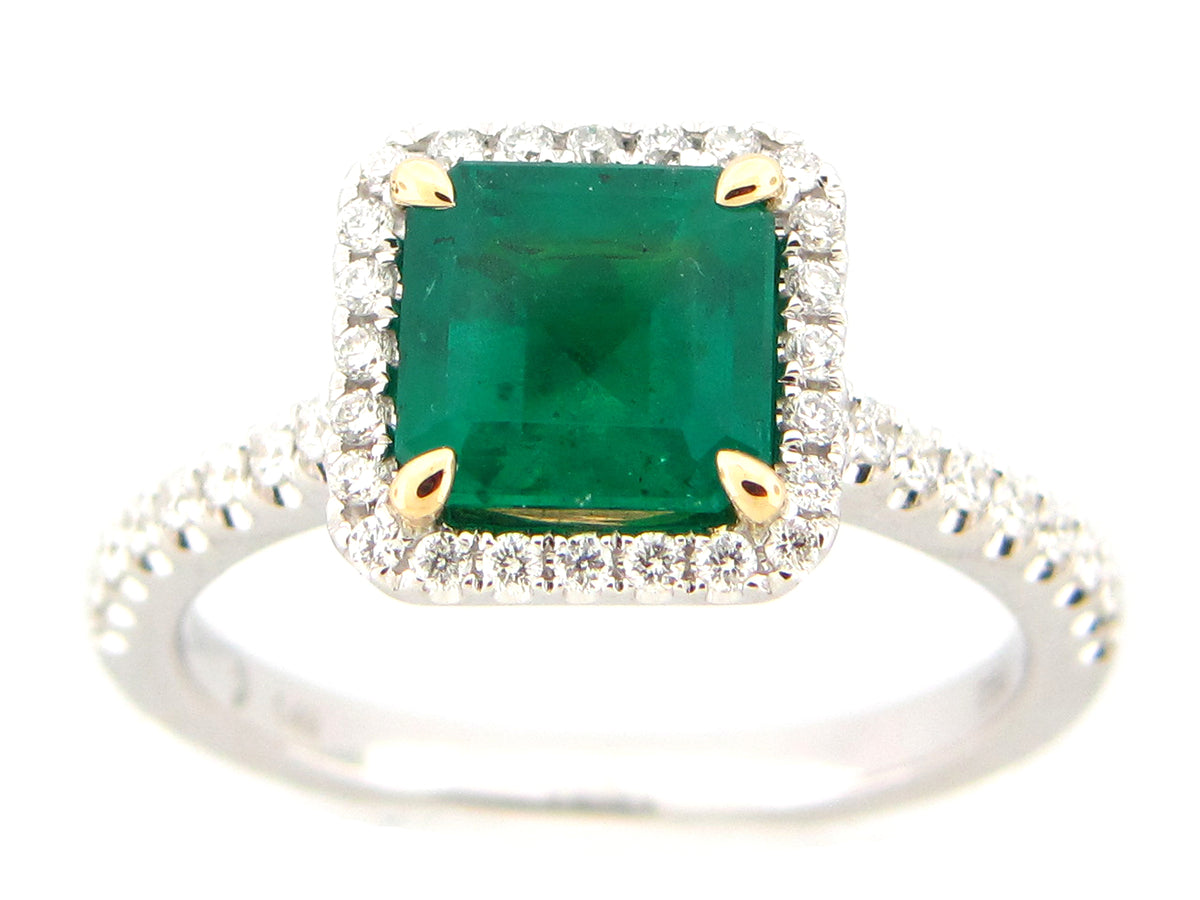 EMERALD & DIAMOND RING