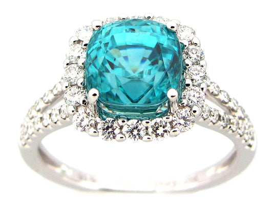 BLUE ZIRCON & DIAMOND RING, 18KW (H)