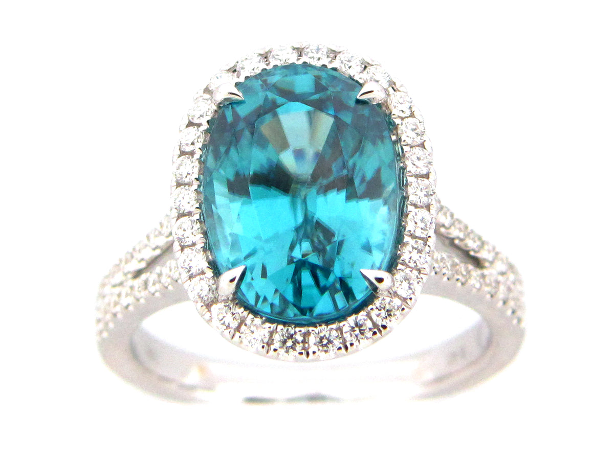 BLUE ZIRCON & DIAMOND RING, 18KW (H)