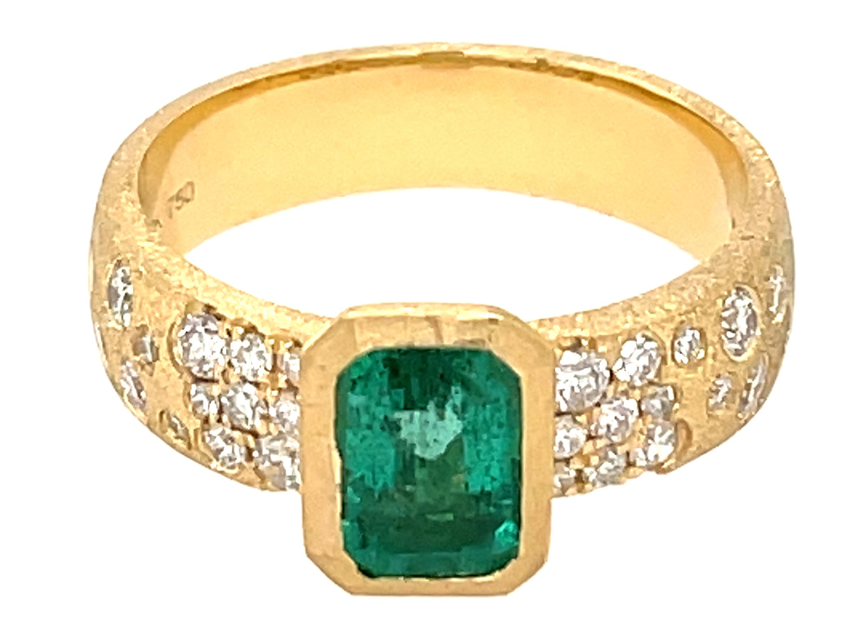 EMERALD CUT EMERALD BEZEL SET & DIAMOND RING, SATIN FINISH, 18KY (O)