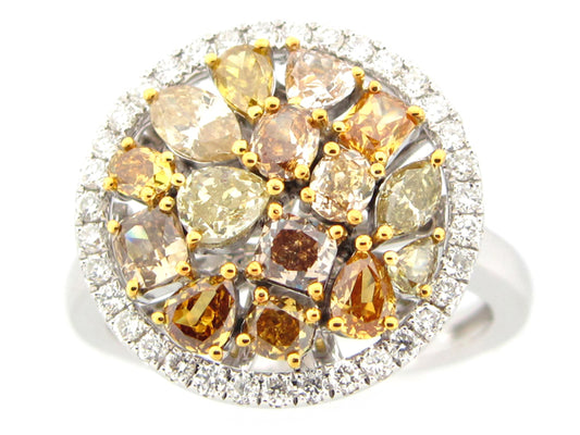 FANCY COLOR DIAMOND RING, 18KW (N)