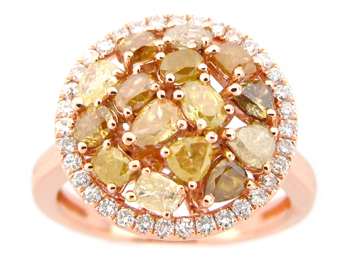 FANCY COLOR DIAMOND RING