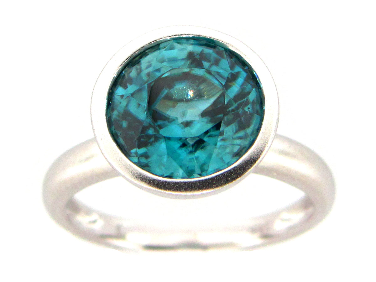 BLUE ZIRCON RING, 18KW (H)