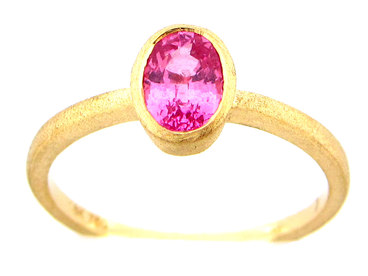 PINK SAPPHIRE OVAL RING, BEZEL SATIN FINISH, 18KY (H)