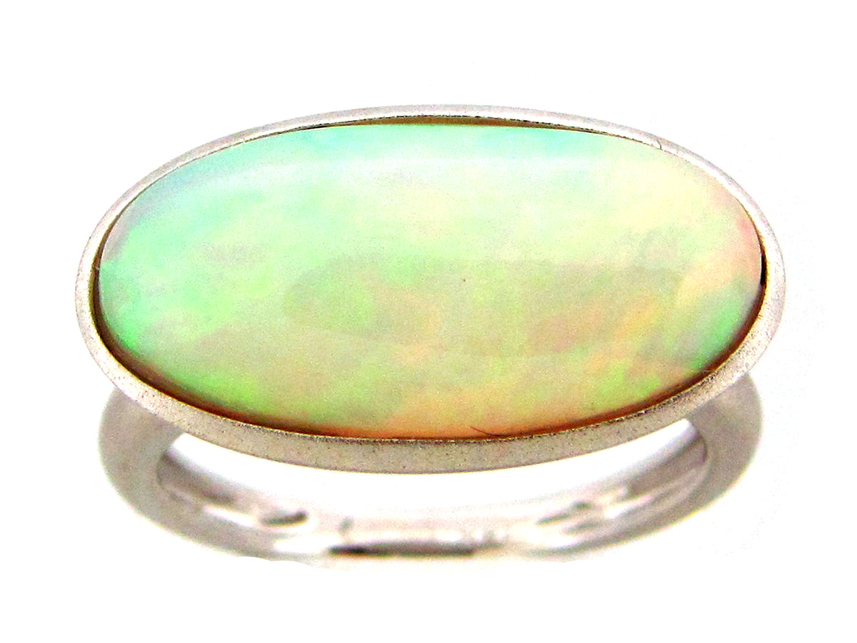 OPAL RING
