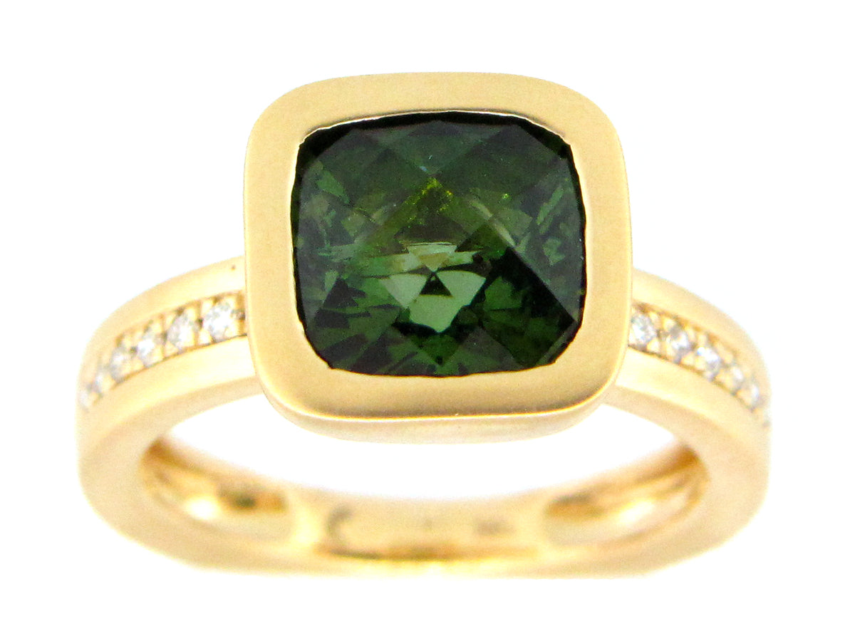 GREEN TOURMALINE & DIAMOND BEZEL RING, SATIN FINISH 18KY (H)