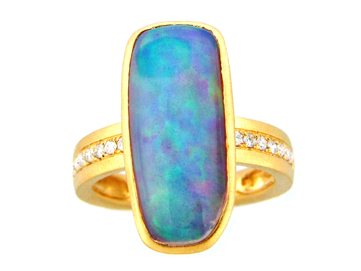 OPAL & DIAMOND RING, 18KY (O)