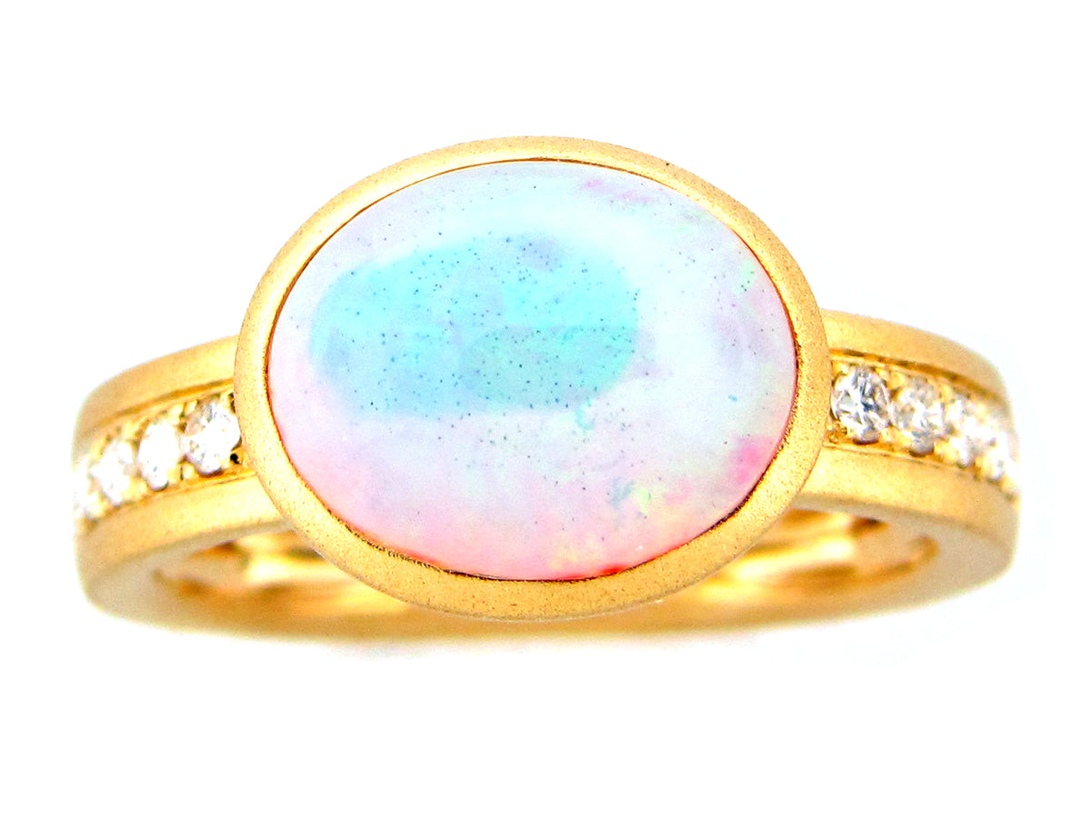 OPAL & DIAMOND RING