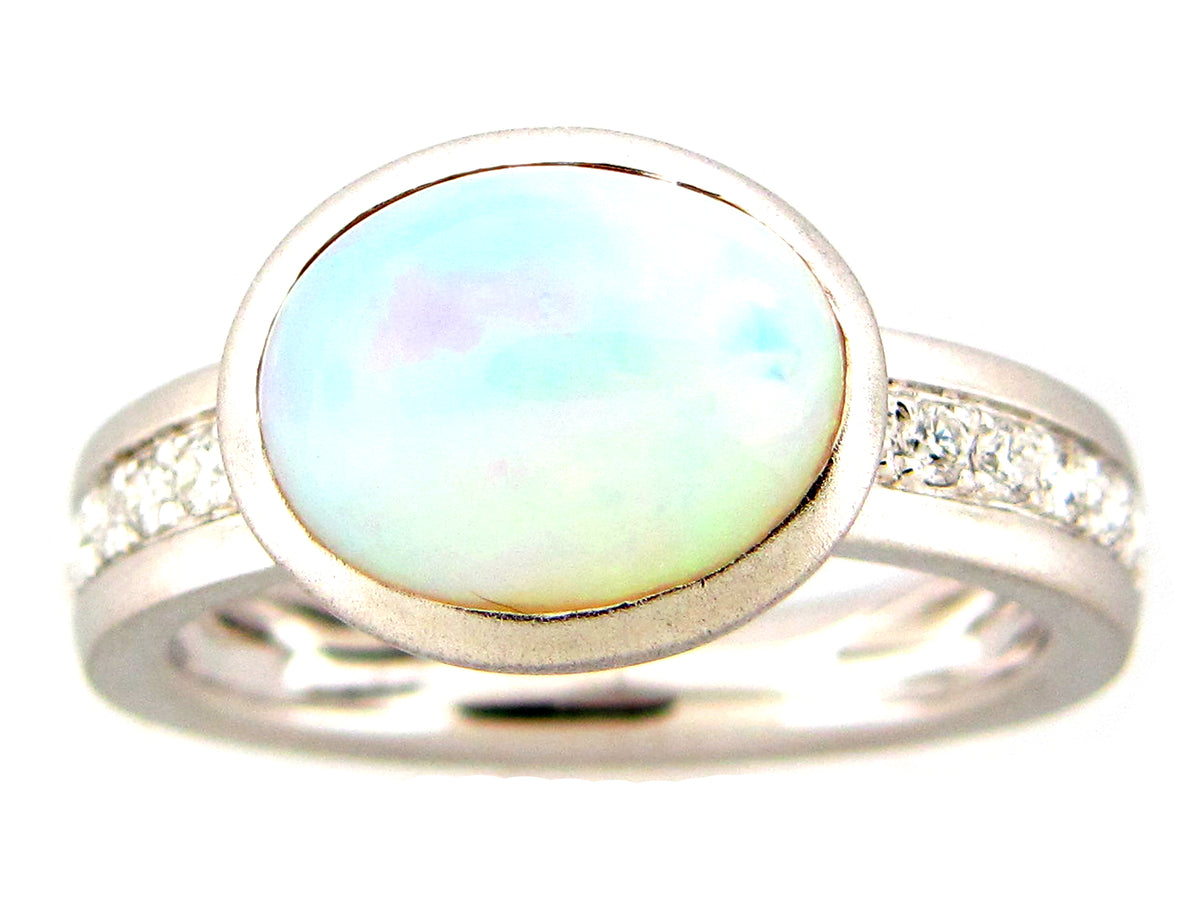 OPAL & DIAMOND RING