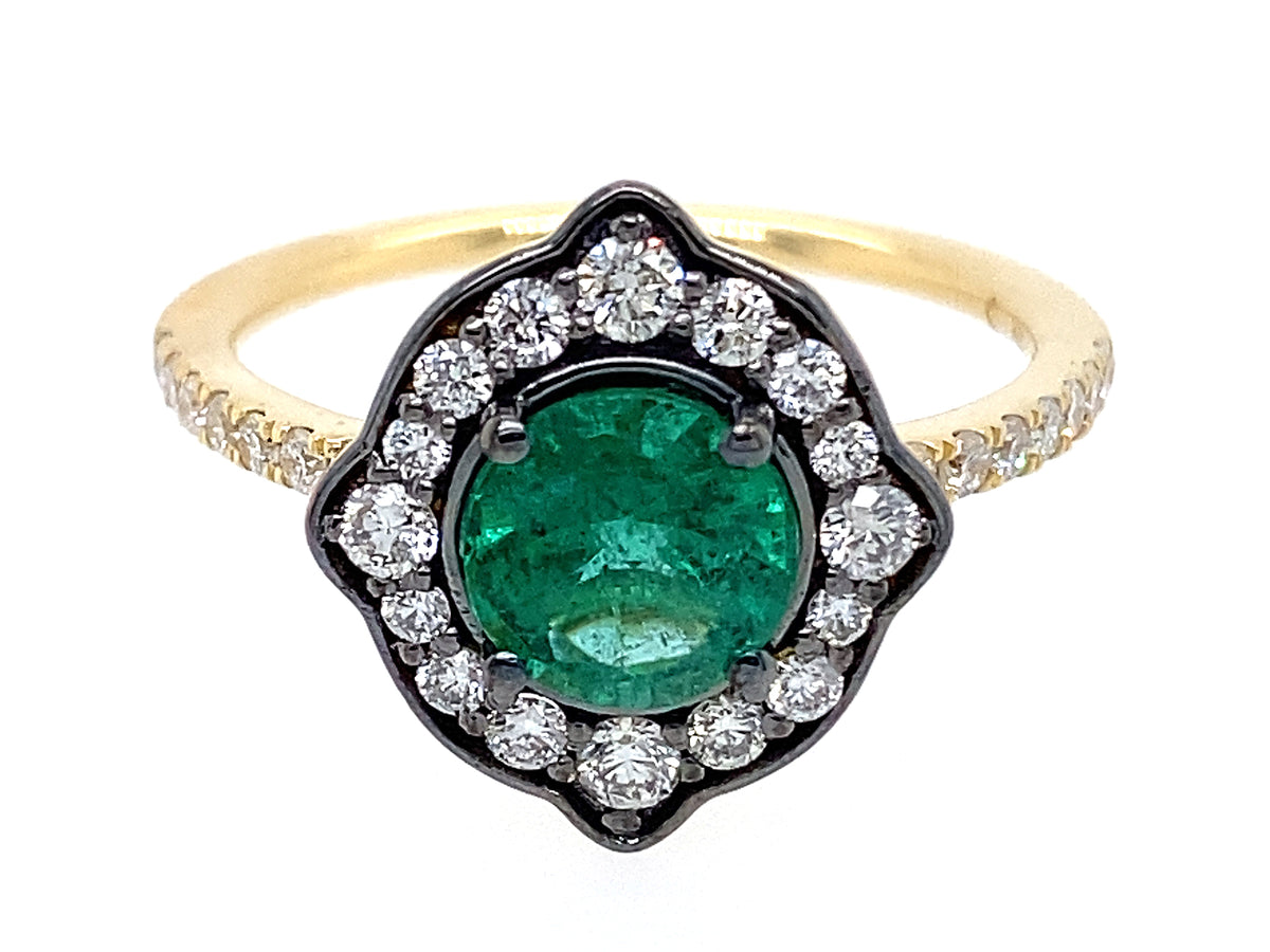 EMERALD & DIAMOND RING