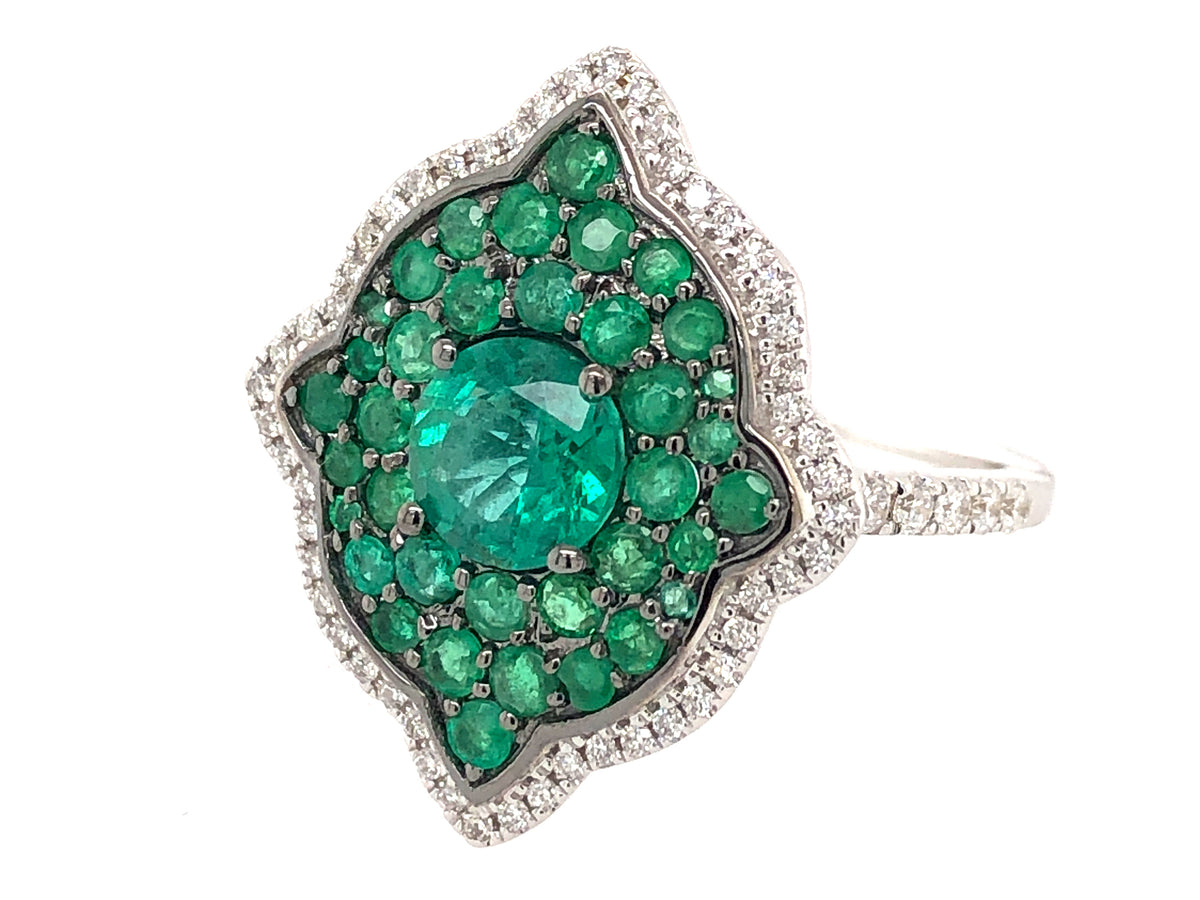EMERALD & DIAMOND RING, 18KW (O)