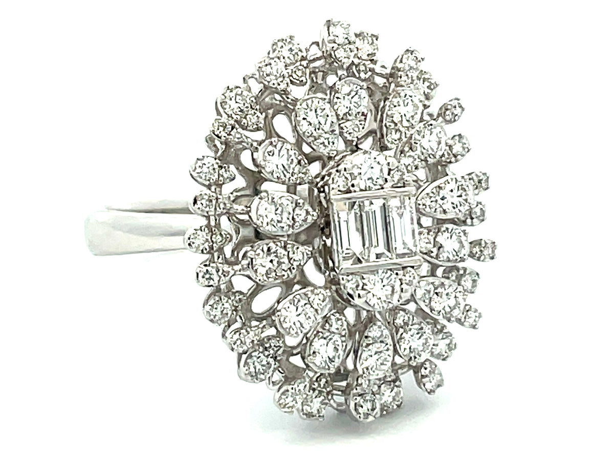 DIAMOND LARGE CLUSTER RING, 18KW (N)