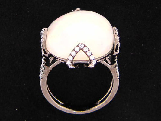 OPAL & DIAMOND RING, 18K BLACK FINISH (0)