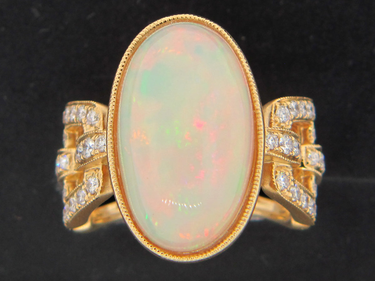 OPAL & DIAMOND OVAL RING, 18KY (O)