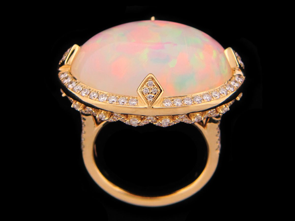 OPAL & DIAMOND RING, 18KY (O)