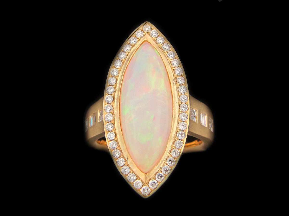 OPAL & DIAMOND RING, 18KY (O)