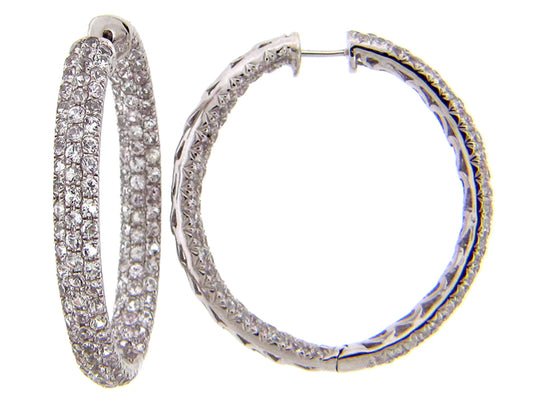 WHITE SAPPHIRE EARRING