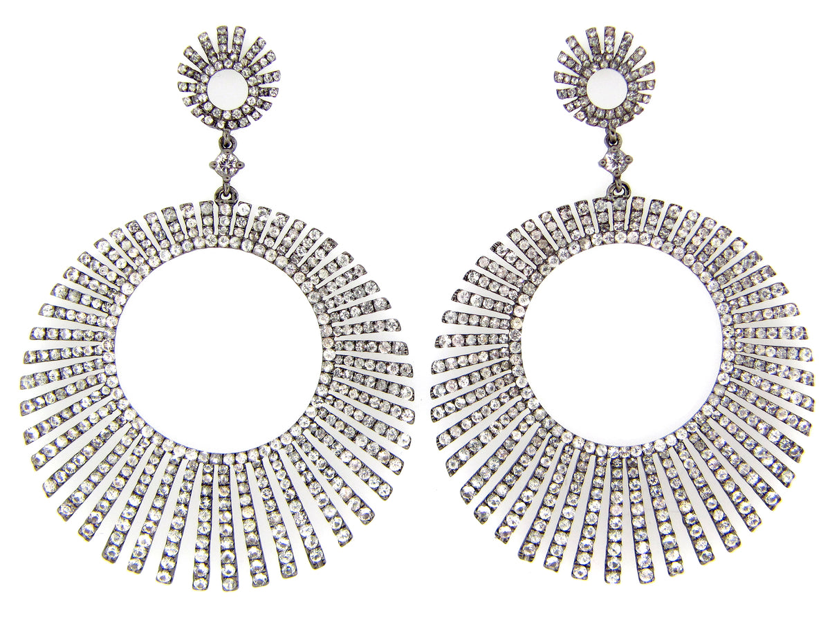 WHITE SAPPHIRE STARBURST EARRING, BLACK FINISH, SILVER (H)