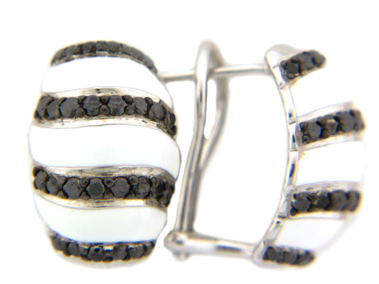 BLACK DI/WHITE ENAMEL EARRING