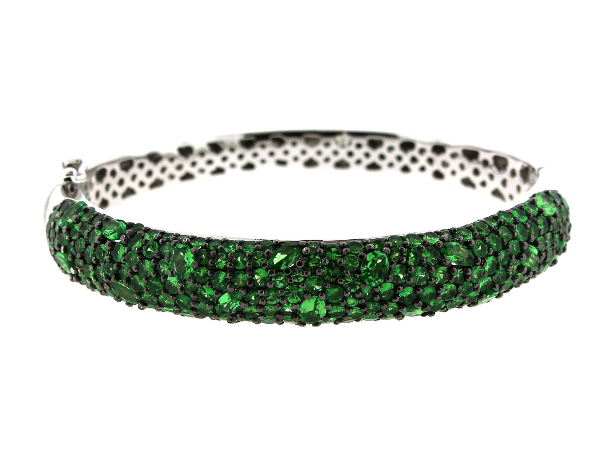 TSAVORITE BANGLE, SILVER (N)