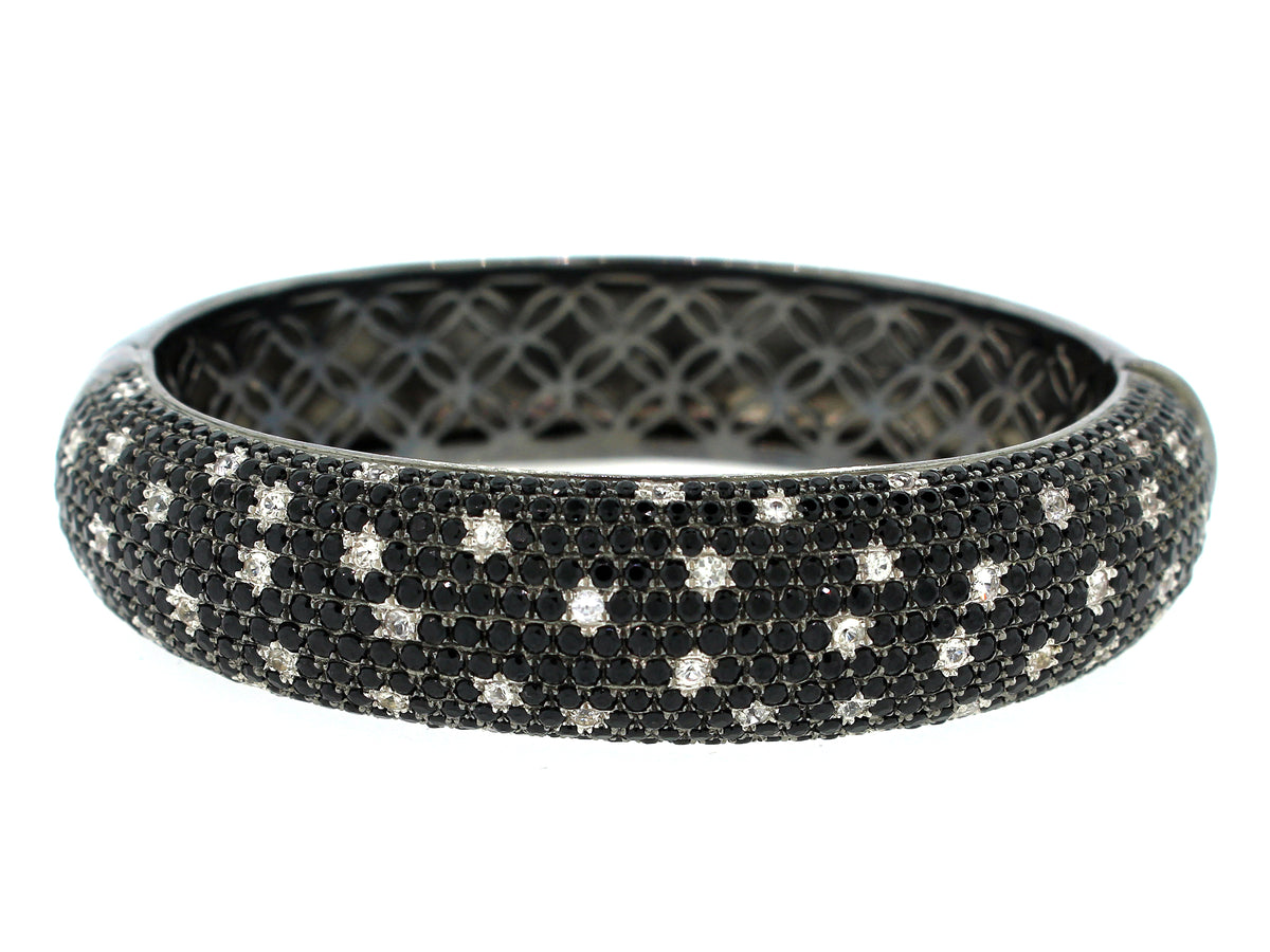 BLACK SPINEL & WHITE SAPPHIRE BANGLE, BLACK FINISH, SILVER (N/H)