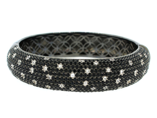 BLACK SPINEL & WHITE SAPPHIRE BANGLE, BLACK FINISH, SILVER (N/H)