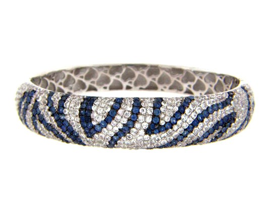 BLUE & WHITE SAPPHIRE BANGLE, SILVER (E)