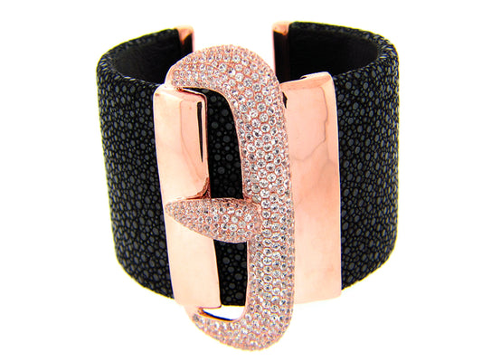 WHITE SAPPHIRE BLACK STINGRAY BANGLE, ROSE FINISH ,SILVER (E)