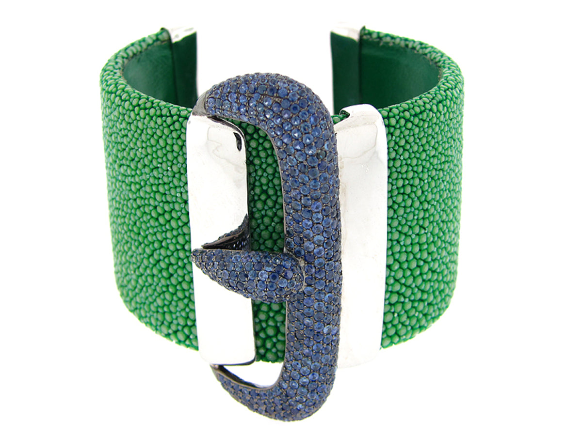 SAPPHIRE GREEN STINGRAY BANGLE, SILVER (H)