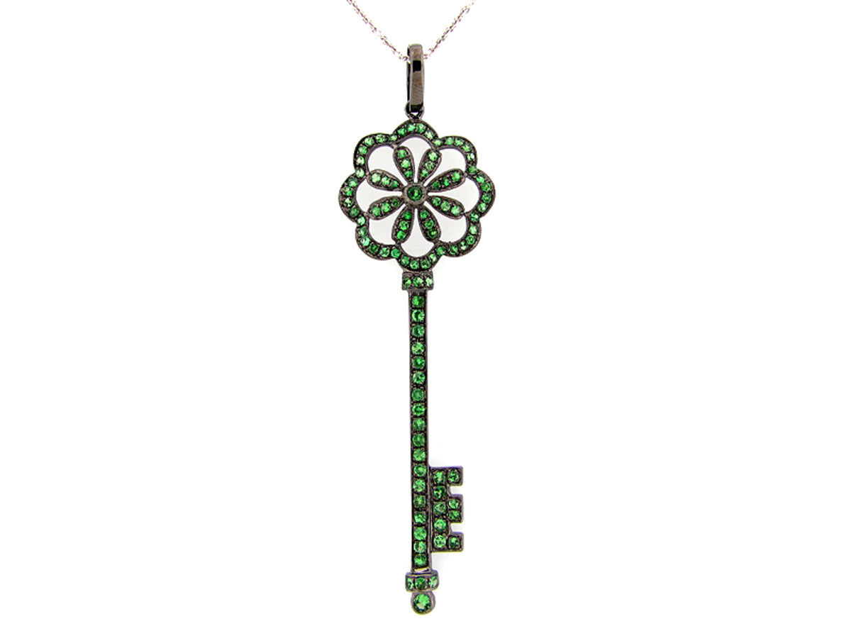 TSAVORITE PENDANT, BLACK FINISH, SILVER (N)