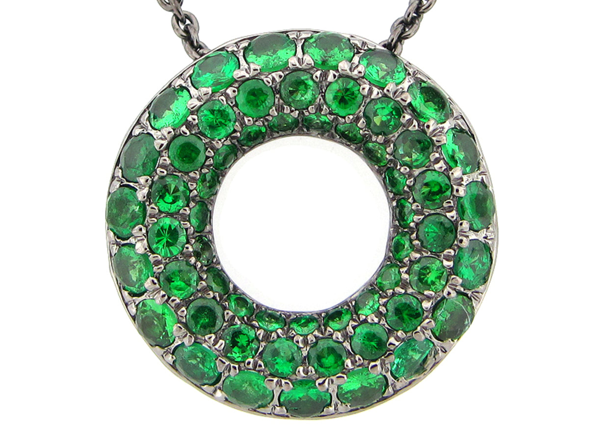 TSAVORITE PENDANT, BLACK FINISH, SILVER (N)